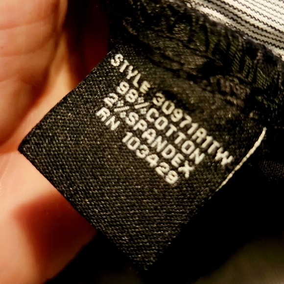 Intro by Jonathan Ross Stretch Black Chino Shorts Women's Size 12 Neutral EUC - Picture 6 of 7